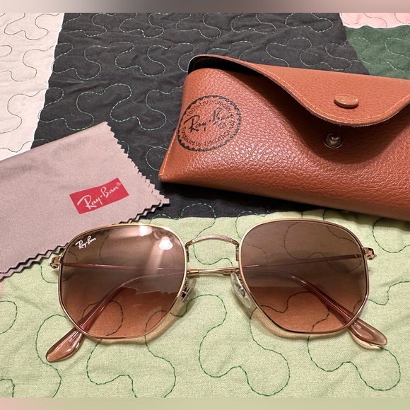 Ray-Ban Sunglasses- Hexagonal Flat Lenses - Picture 4 of 11
